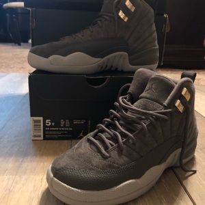 Air Jordan 12 Retro BG 5.Youth Dark Grey/ Wolf Gre